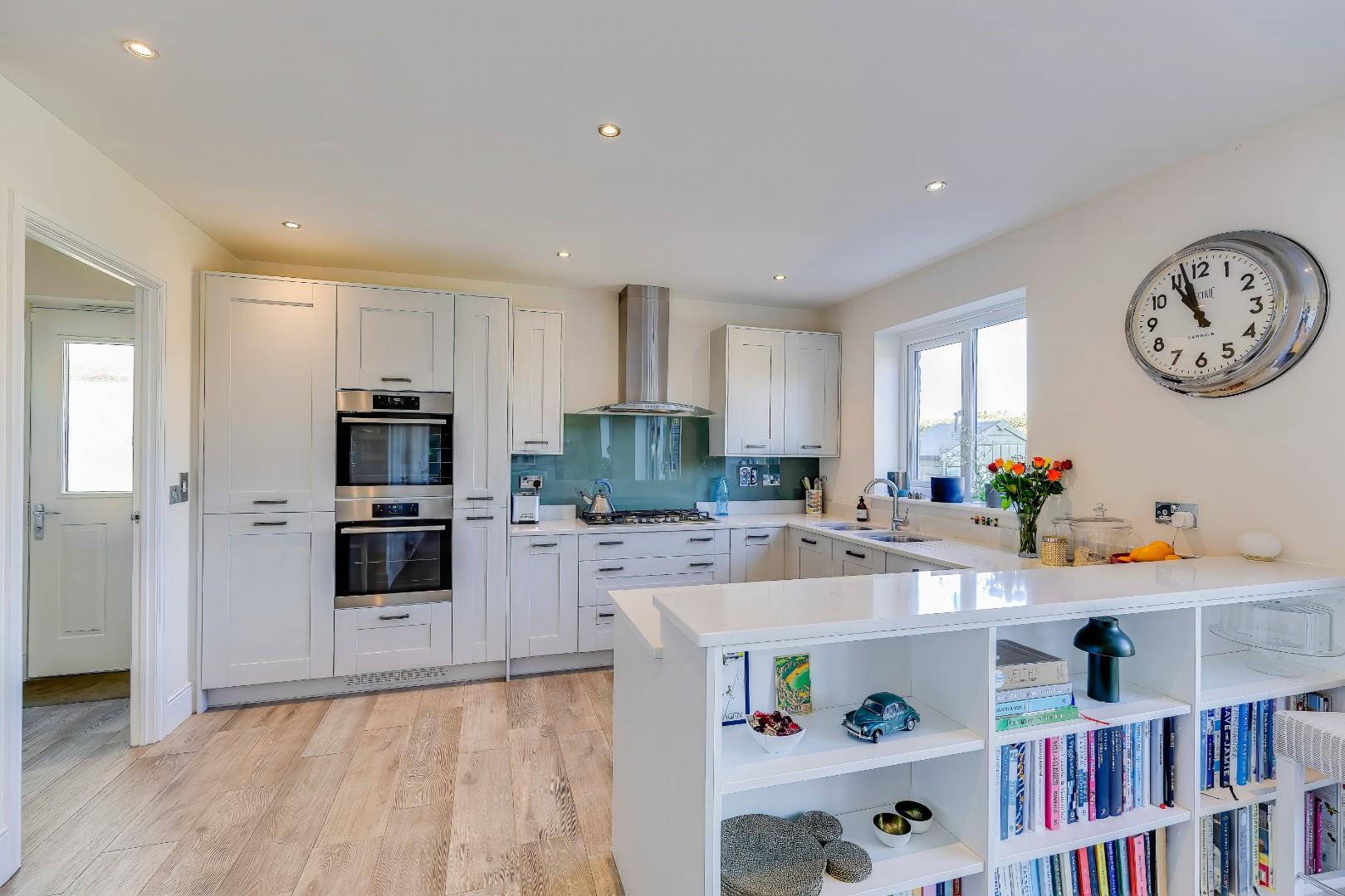 Cae Newydd, St. Nicholas, Vale of Glamorgan, CF5 6FF